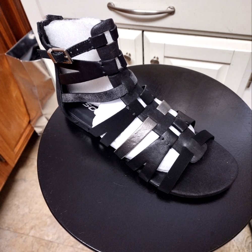 New Women's Soda Moore-s gladiator sandals